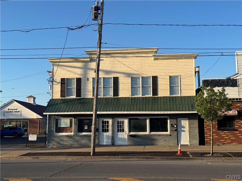 223-227 E Dominick Street