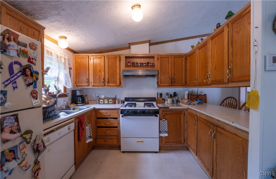 122 Bowie Road, Schuyler, New York image 12