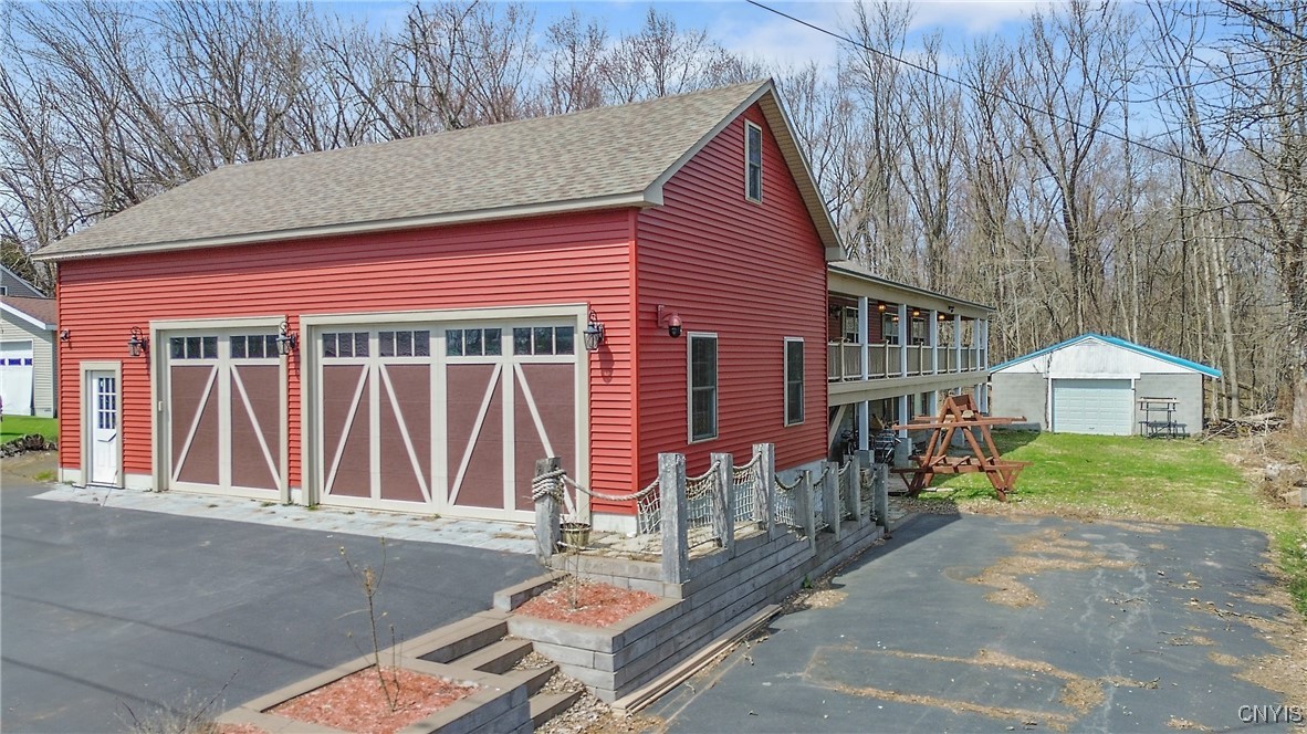 21 Wedgeworth Drive, West Monroe, New York image 3