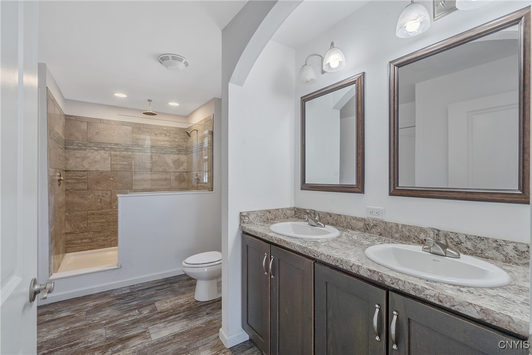 21 Wedgeworth Drive, West Monroe, New York image 31