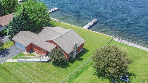 Homes For Sale - 947 Broadway<br/> Cape Vincent, NY 13618
