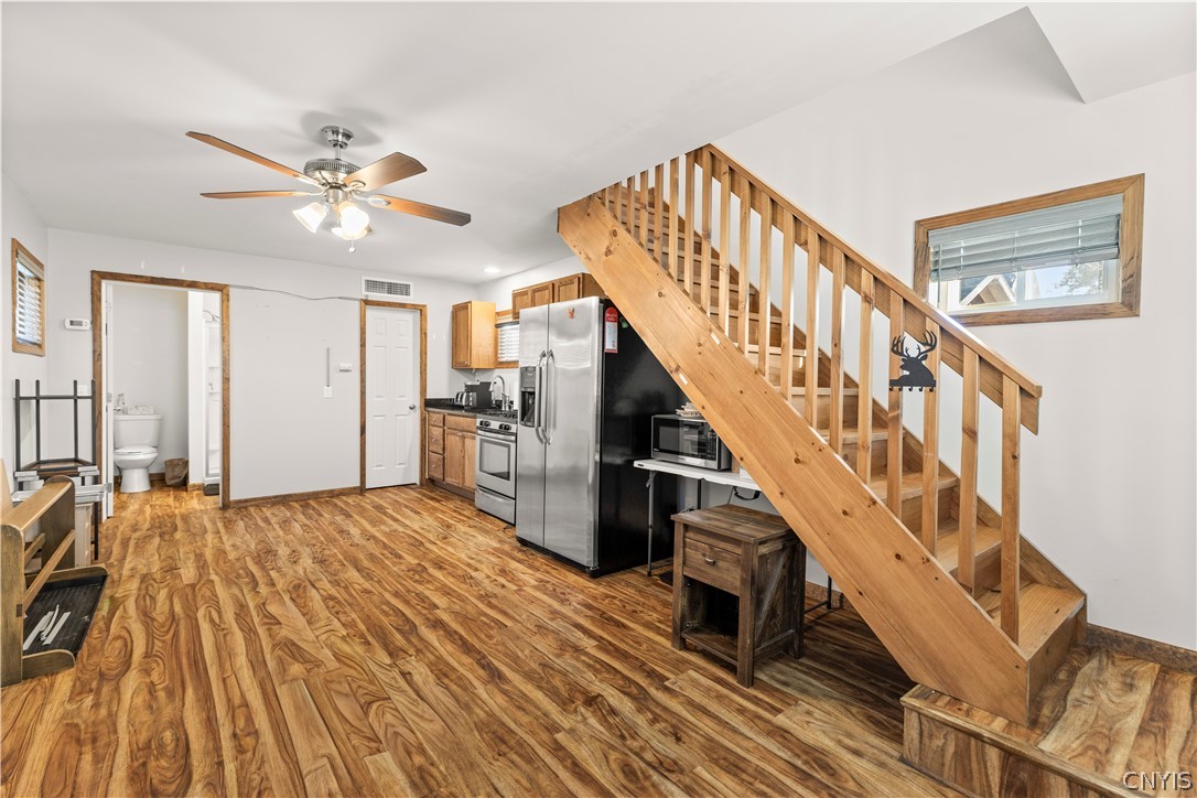 6821 Mcalpine Street