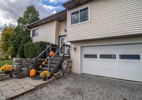 Photo for 1425 Pompey Center Road