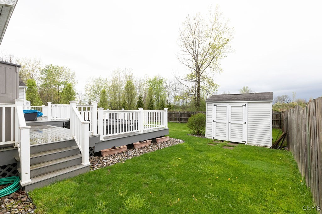 4039 Underbrush Trail, Clay, New York image 33