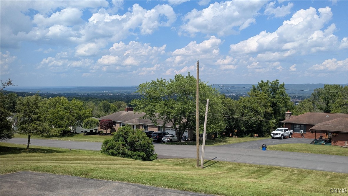 3 Westwood Lane
