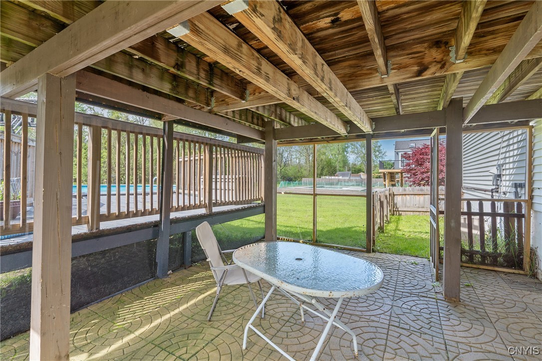 109 Farmingdale Road, Camillus, New York image 30