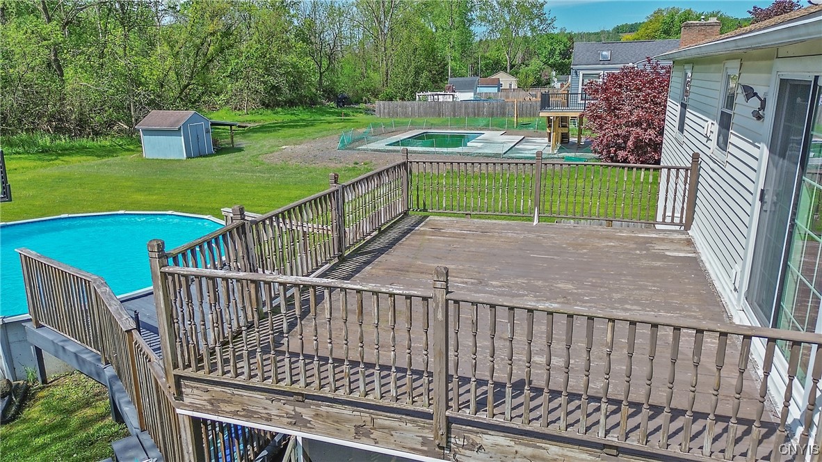 109 Farmingdale Road, Camillus, New York image 33