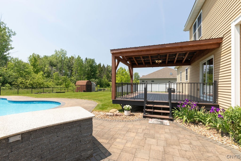 4764 Lynnville Way, Clay, New York image 38
