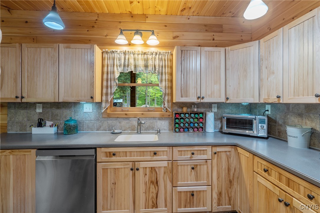 330 Roosevelt Road, Constantia, New York image 19