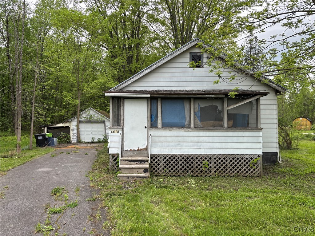 6515 Fremont Road, Manlius, New York image 2