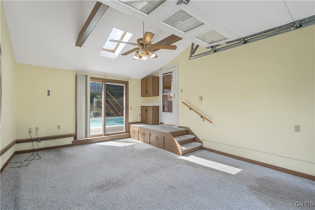108 Stonehedge Road, Camillus, New York image 33