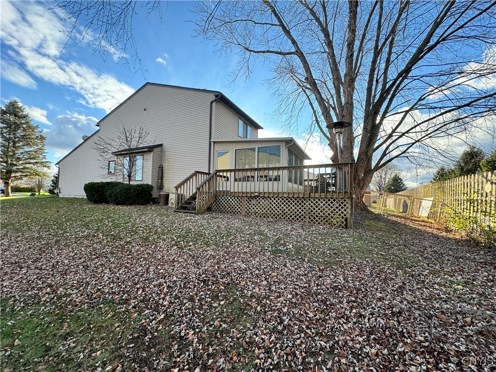 8486 Bubbling Springs Drive, Clay, New York image 8