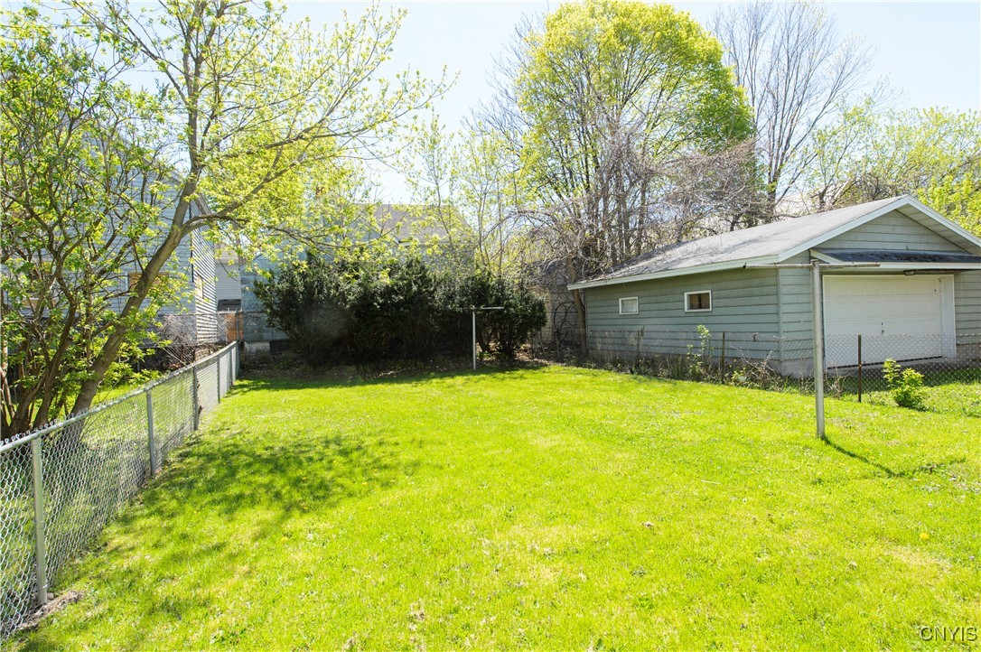 205 Apple Street, Syracuse, New York image 2
