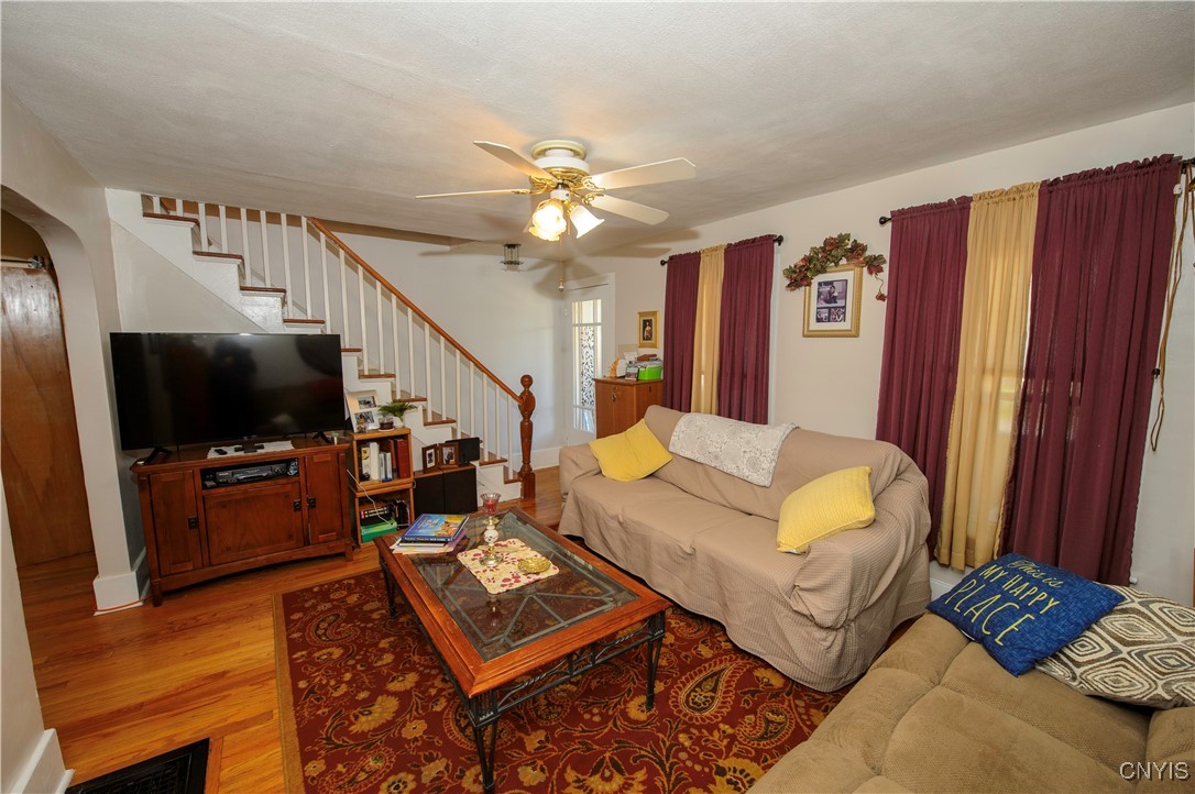 205 Apple Street, Syracuse, New York image 5