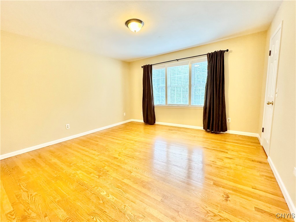 Manlius, New York 13104, United States, 3 Bedrooms Bedrooms, ,3 BathroomsBathrooms,Residential,Active,219847