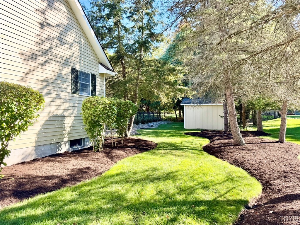 Manlius, New York 13104, United States, 3 Bedrooms Bedrooms, ,3 BathroomsBathrooms,Residential,Active,219847