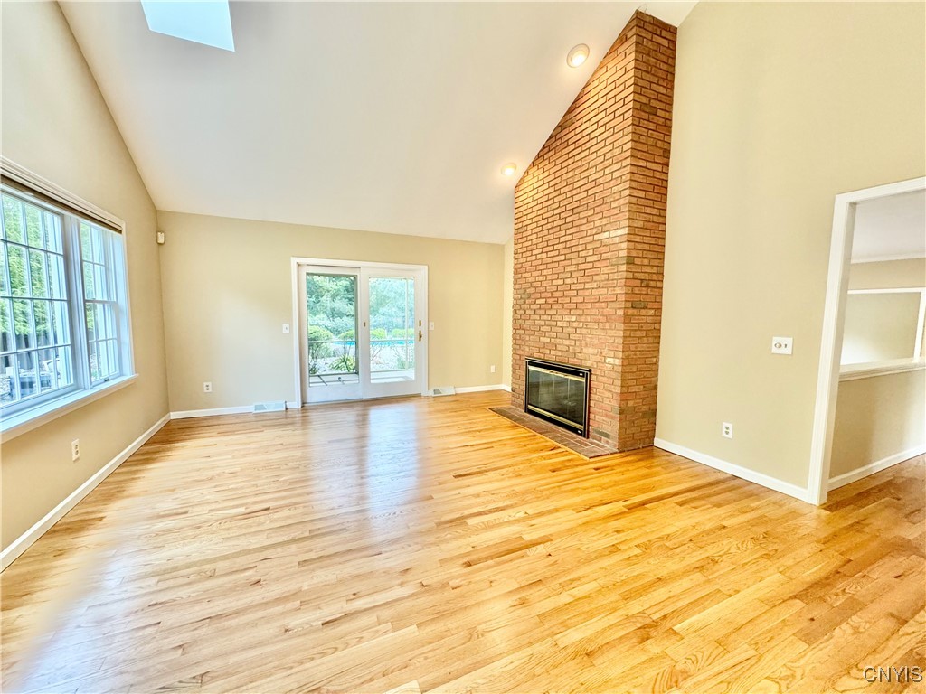 Manlius, New York 13104, United States, 3 Bedrooms Bedrooms, ,3 BathroomsBathrooms,Residential,Active,219847