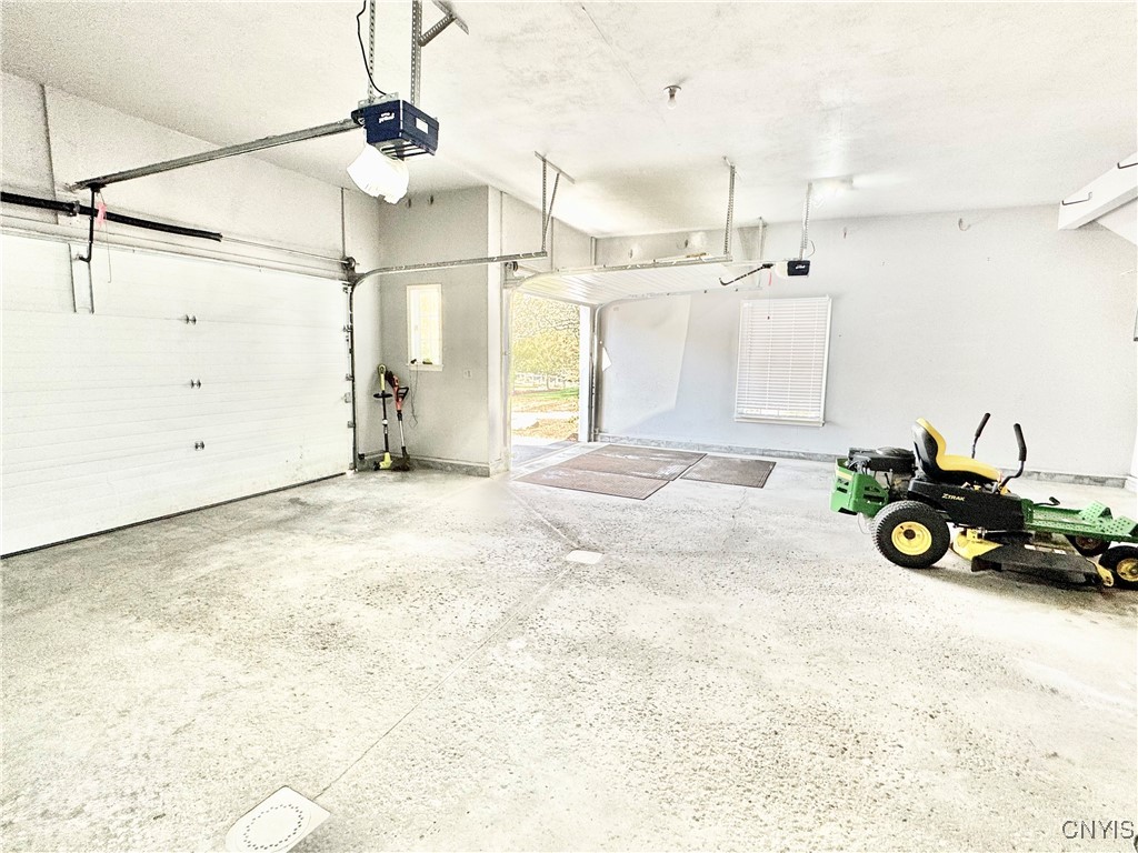 Manlius, New York 13104, United States, 3 Bedrooms Bedrooms, ,3 BathroomsBathrooms,Residential,Active,219847