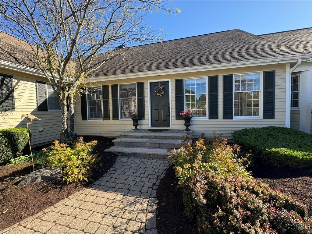 Manlius, New York 13104, United States, 3 Bedrooms Bedrooms, ,3 BathroomsBathrooms,Residential,Active,219847