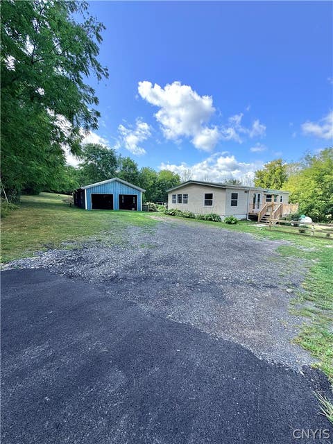 Photo of 9241 Pump Road, Brutus, NY 13080 (MLS # S1709309)