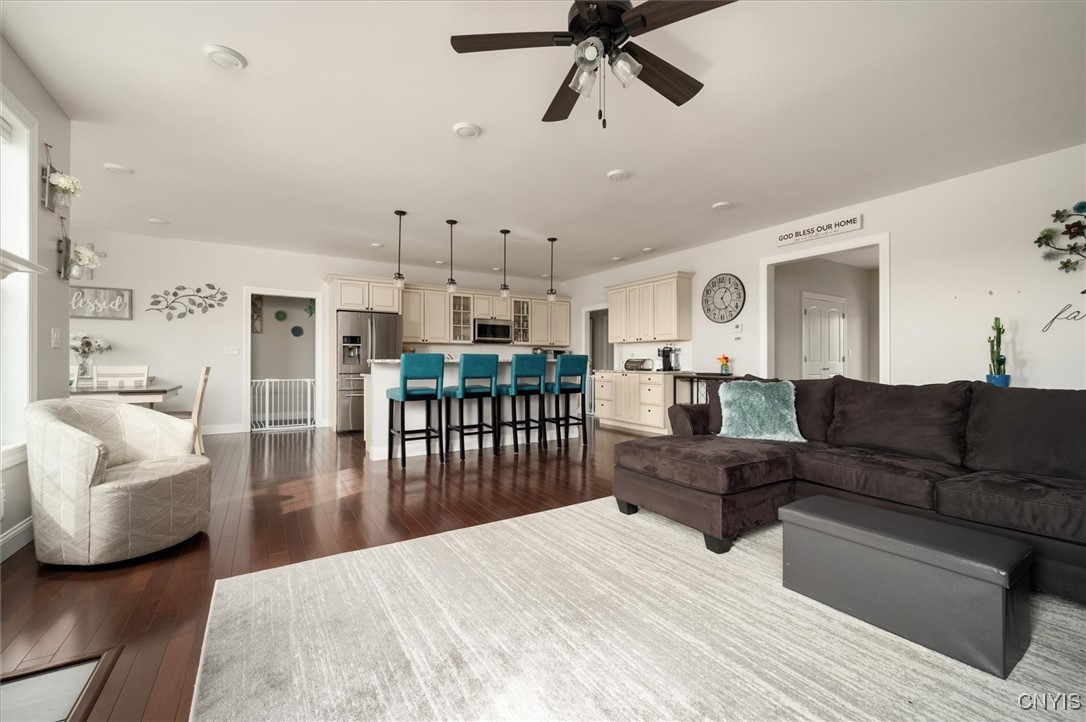 10080 Mallory Road, New Hartford, New York image 12