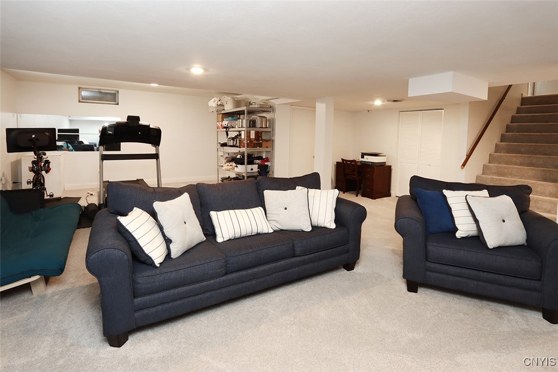 8228 Verbeck Drive, Manlius, New York image 37