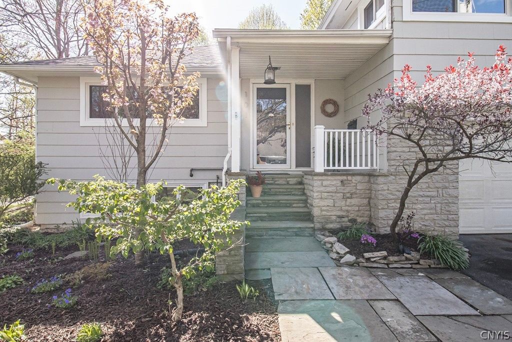 Photo of 101 Fiordon Road, DeWitt, NY 13214 (MLS # S1676692)