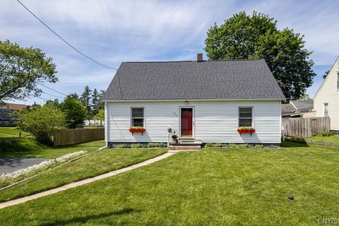 Photo of 207 E Roswell Avenue, Onondaga, NY 13120 (MLS # S1687738)