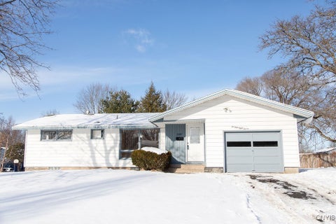 Photo for 5987 Rose Street