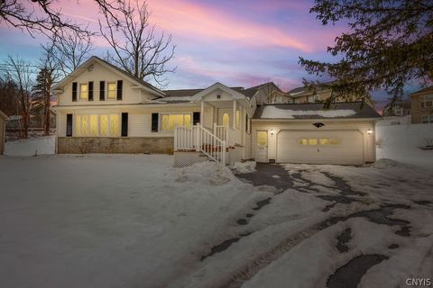 Homes For Sale - 3759 Warners Road<br/> Camillus, NY 13209