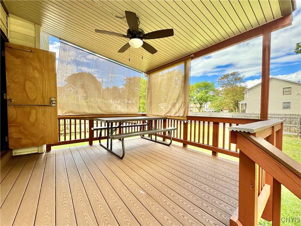 Syracuse, New York 13205, United States, 9 Bedrooms Bedrooms, ,3 BathroomsBathrooms,Residential,Active,211543