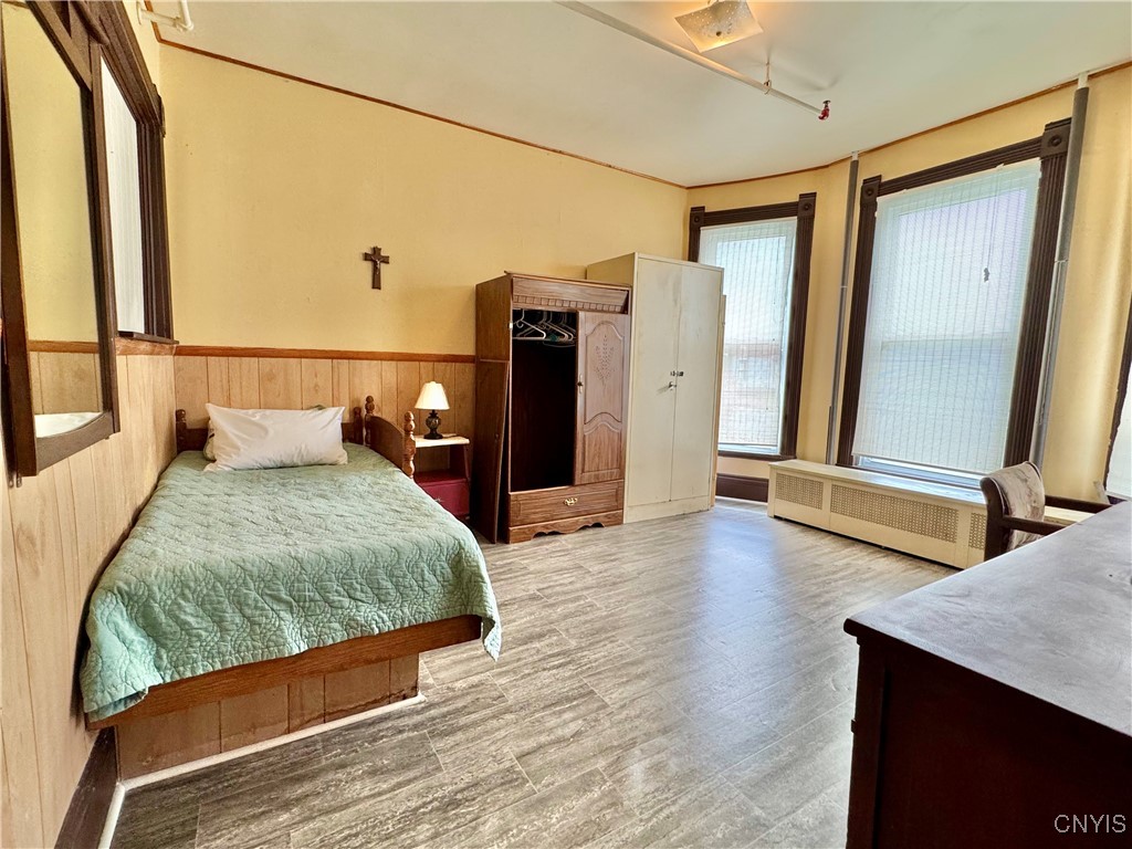 Syracuse, New York 13205, United States, 9 Bedrooms Bedrooms, ,3 BathroomsBathrooms,Residential,Active,211543