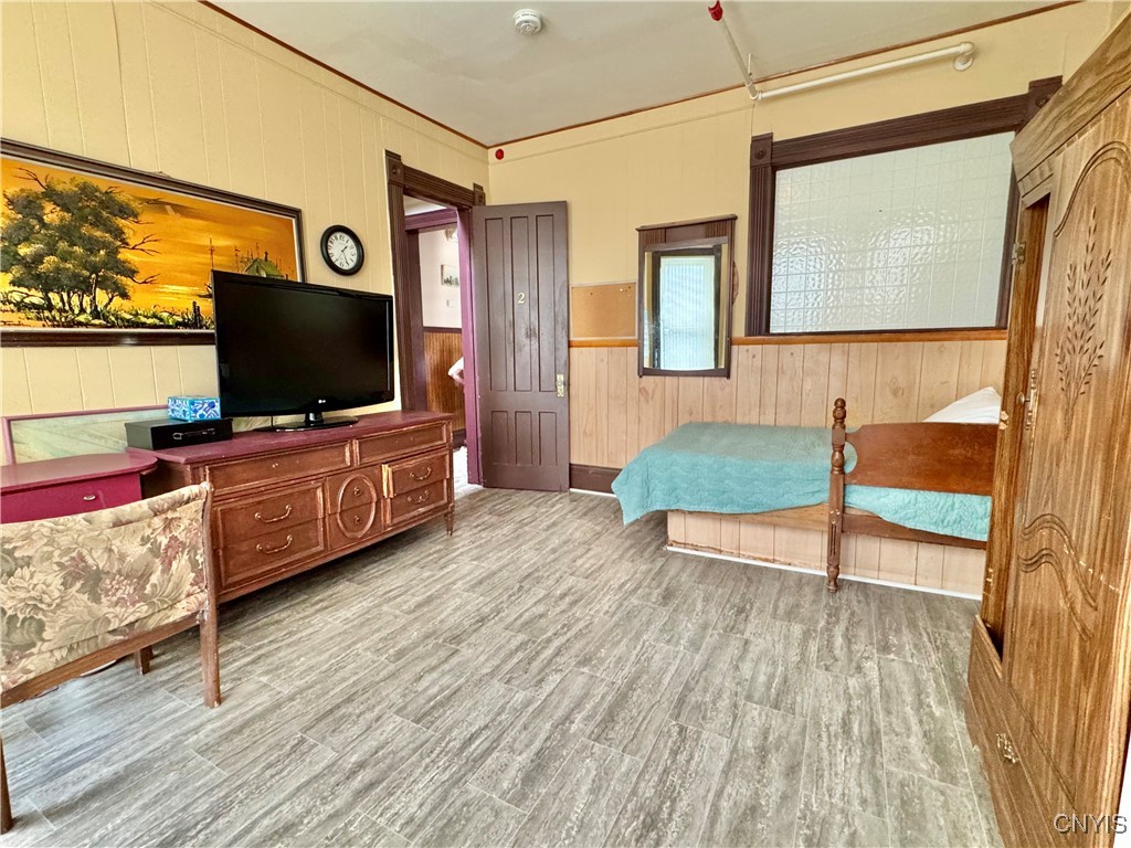 Syracuse, New York 13205, United States, 9 Bedrooms Bedrooms, ,3 BathroomsBathrooms,Residential,Active,211543