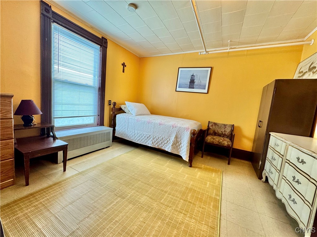 Syracuse, New York 13205, United States, 9 Bedrooms Bedrooms, ,3 BathroomsBathrooms,Residential,Active,211543