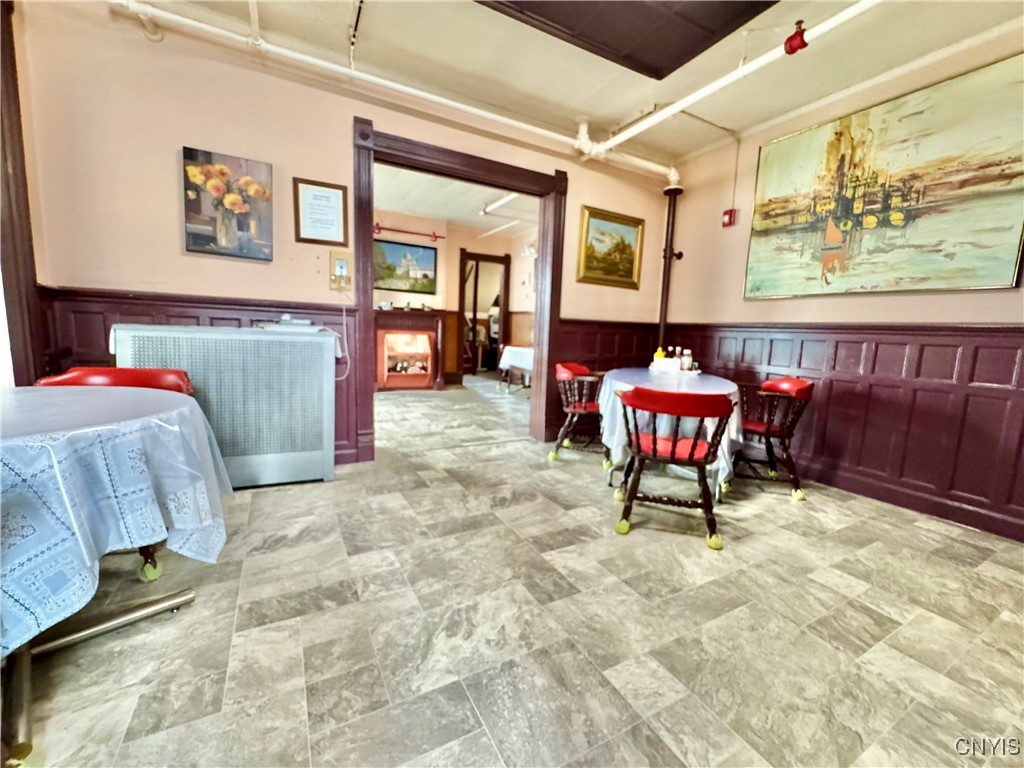 Syracuse, New York 13205, United States, 9 Bedrooms Bedrooms, ,3 BathroomsBathrooms,Residential,Active,211543