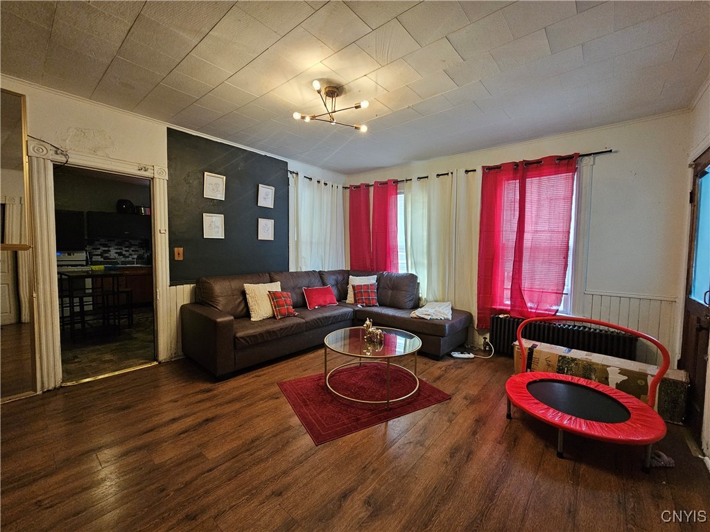 406 South George Street