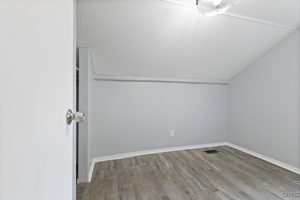 210 Essex Street, Syracuse, New York image 33