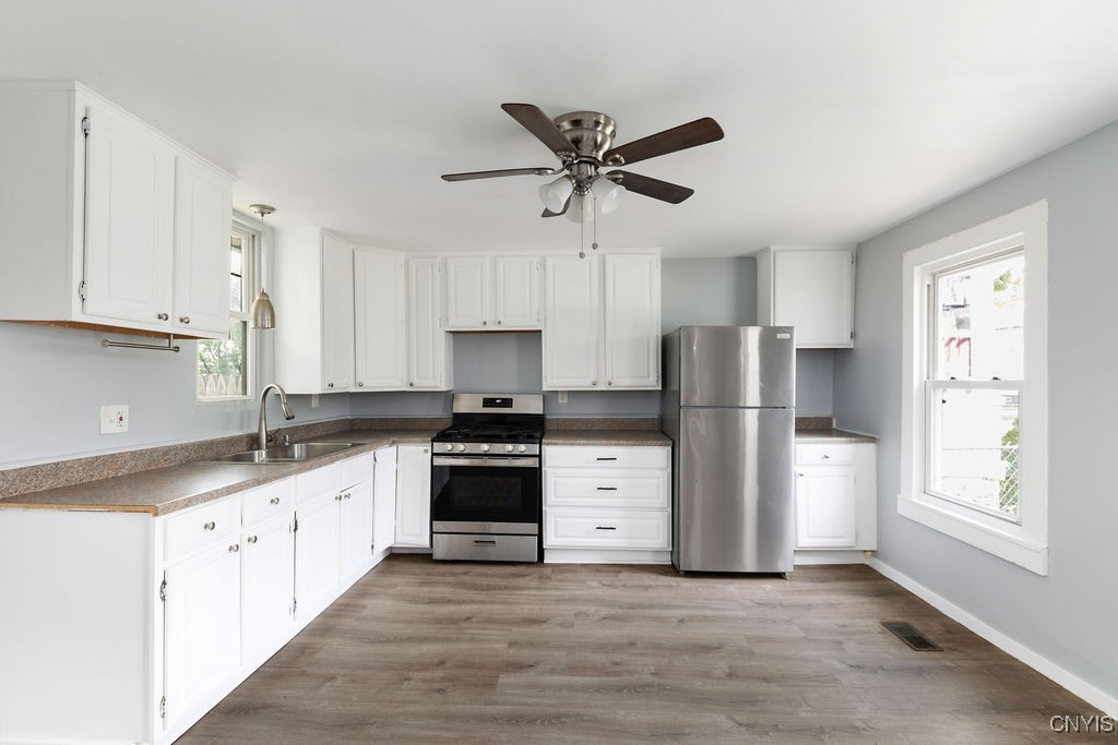 210 Essex Street, Syracuse, New York image 30