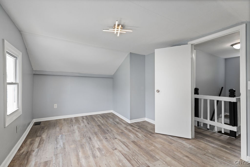 210 Essex Street, Syracuse, New York image 37
