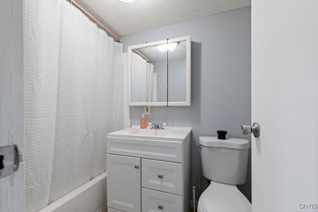 210 Essex Street, Syracuse, New York image 11