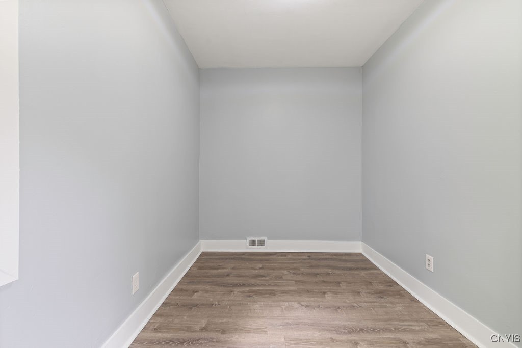 210 Essex Street, Syracuse, New York image 21