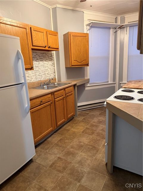 Tiny photo for 44 Bridge Street, Schroeppel, NY 13135 (MLS # S1660635)