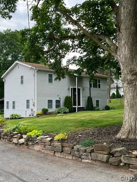 Homes For Sale - 533 Sayles Street<br/> Madison County, Oneida, NY 13421
