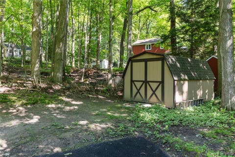 Tiny photo for 400 Richfield Avenue, Syracuse, NY 13205 (MLS # S1693353)