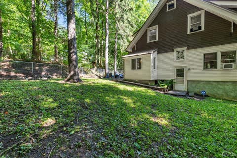 Tiny photo for 400 Richfield Avenue, Syracuse, NY 13205 (MLS # S1693353)