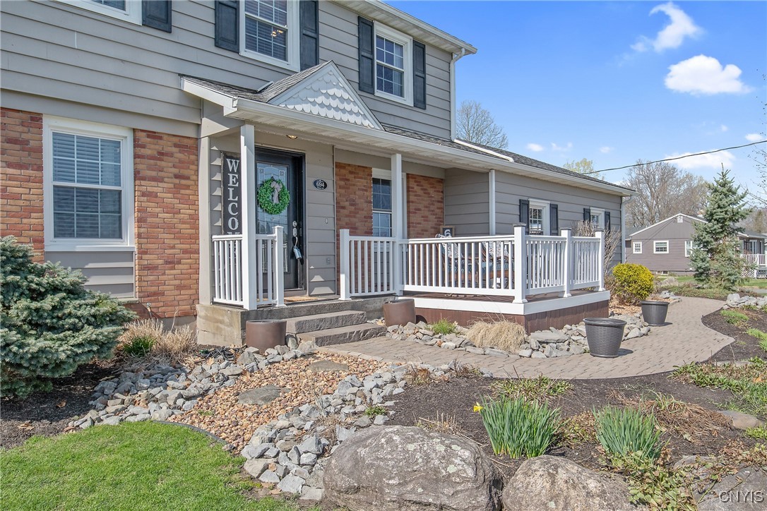 694 Forest Avenue, Fulton, New York image 3