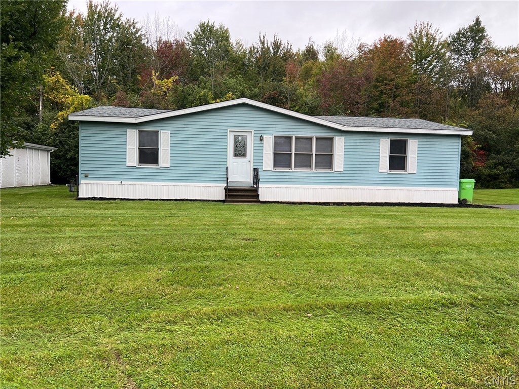 8 APPLEWOOD BLVD
