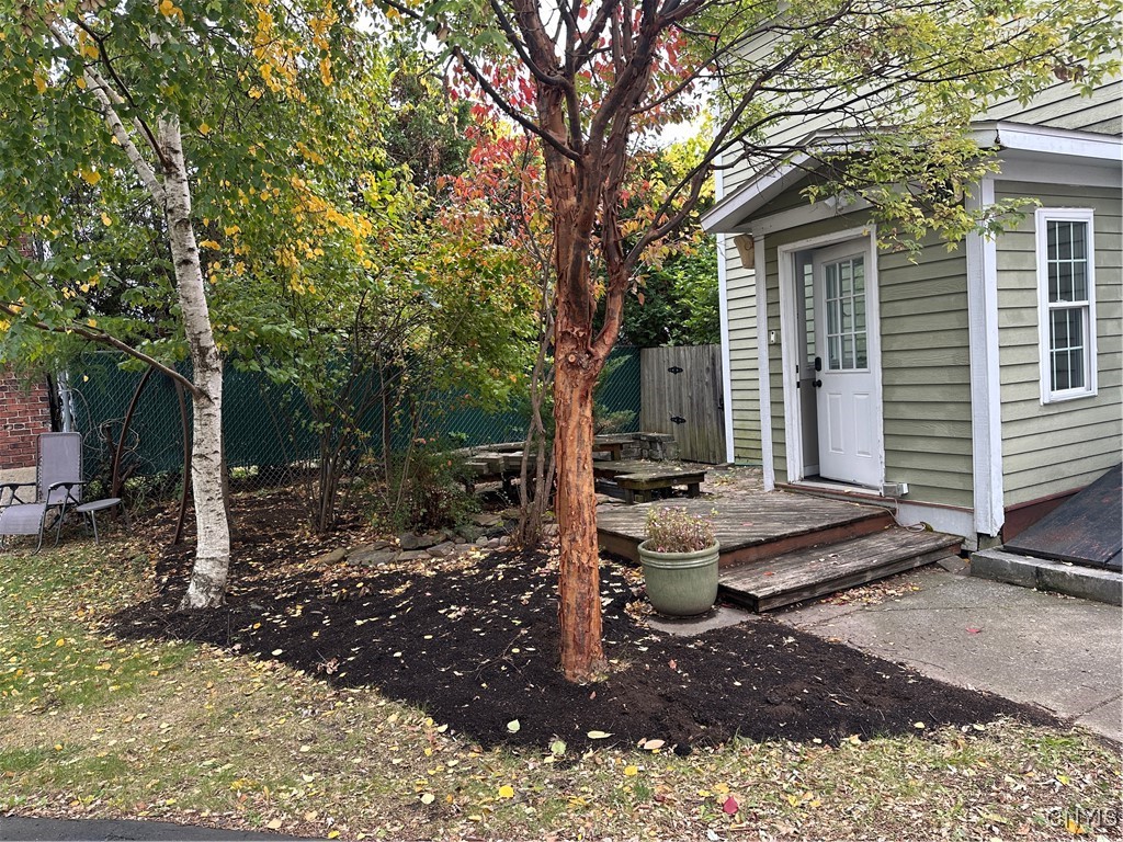 318 Marcellus Street