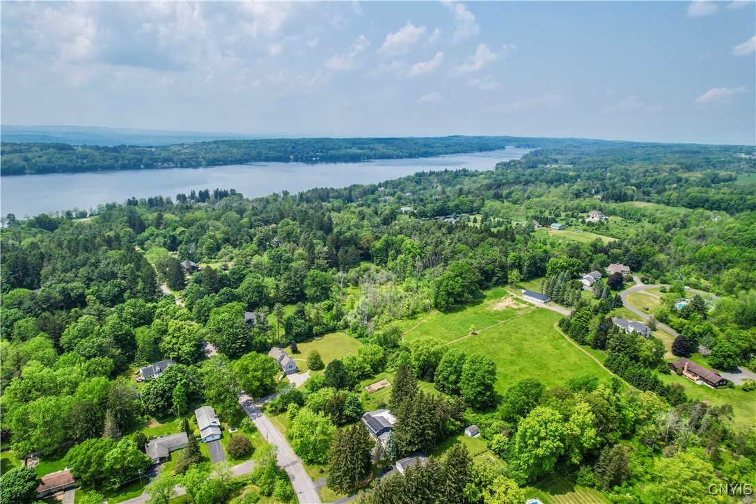 Syossett Drive, Cazenovia, New York image 4