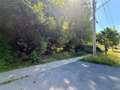 Tiny photo for 226 Main Avenue, Watertown City, NY 13601 (MLS # S1693478)